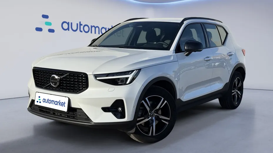 VOLVO XC40 XC40 B4 Plus Dark aut