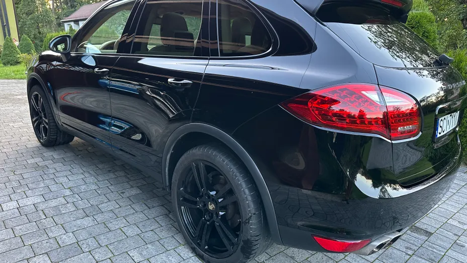 PORSCHE Cayenne Cayenne
