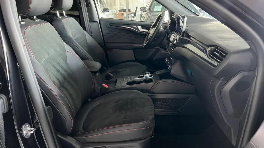 FORD Kuga Kuga 1.5 EcoBlue FWD ST-Line aut