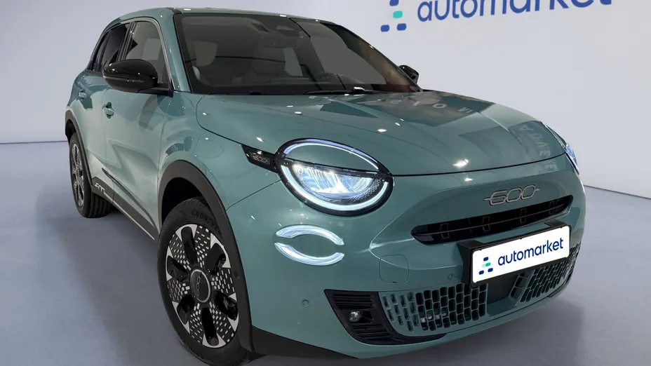 FIAT 600 600 1.2 Turbo Hybrid La Prima eDCT Nowy