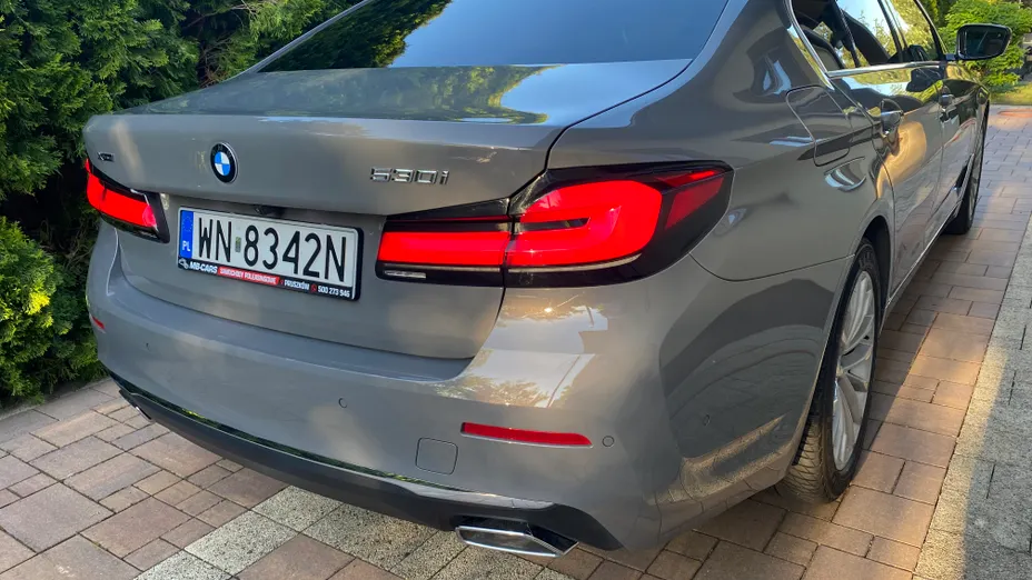BMW Seria 5 530i GPF xDrive Luxury Line aut