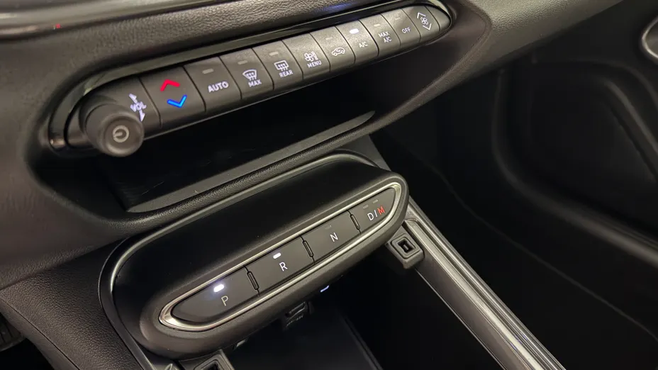 FIAT 600 600 1.2 Turbo Hybrid La Prima eDCT Nowy