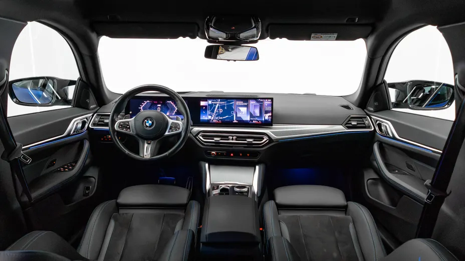 BMW Seria 4 M440i xDrive mHEV sport-aut