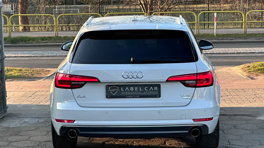 AUDI A4 A4 2.0 TFSI ultra Sport S tronic