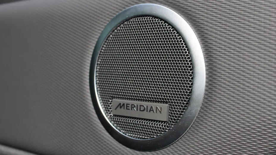 LAND ROVER Discovery Discovery V 3.0 D250 mHEV R-Dynamic SE