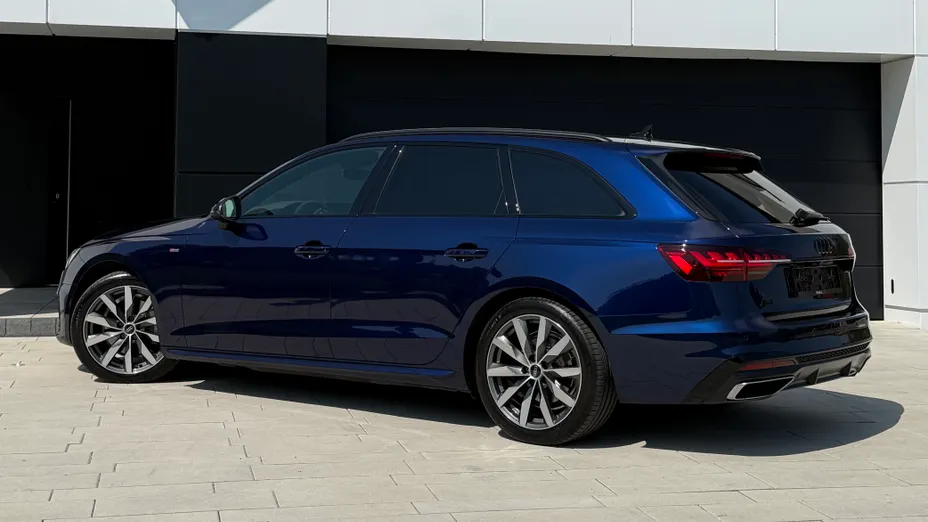 AUDI A4 Avant -