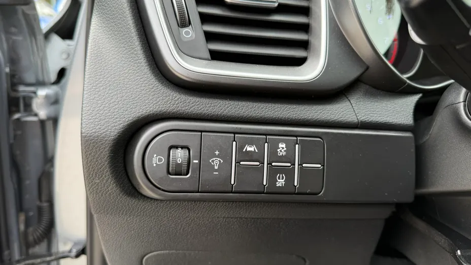 KIA Cee'd Ceed 1.0 T-GDI M