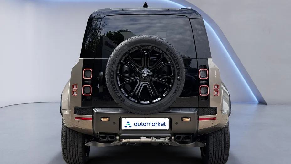 LAND ROVER Defender Defender 110 4.4 P635 V8 mHEV Octa Nowy