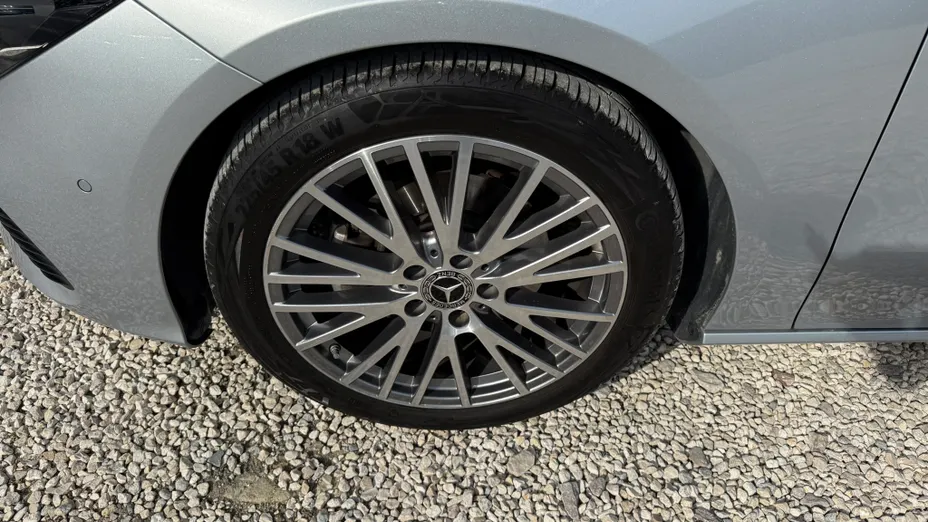 MERCEDES-BENZ CLA CLA 180 Progressive 7G-DCT