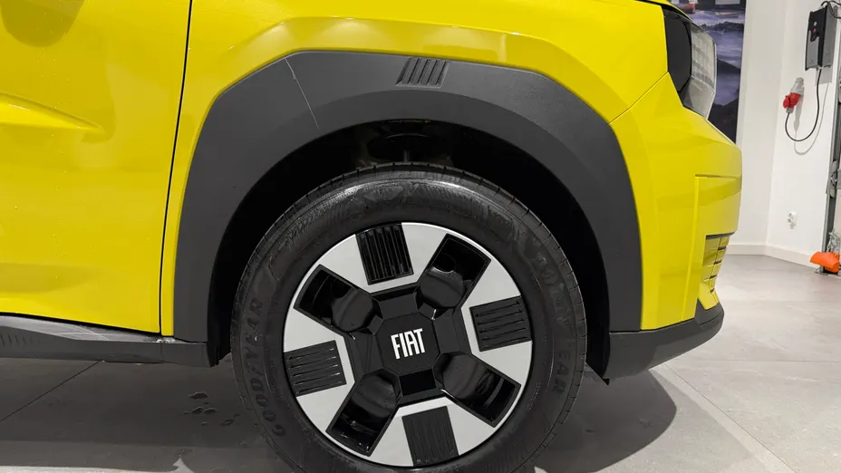 FIAT Grande Panda Grande Panda 1.2 mHEV Icon eDCT Nowy