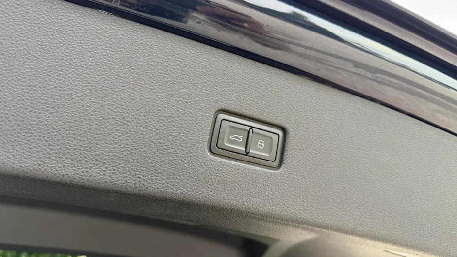 AUDI Q8 / E-Tron Q8 50 TDI mHEV Quattro Tiptronic
