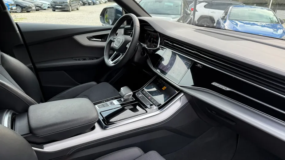 AUDI Q8 / E-Tron Q8 50 TDI mHEV Quattro Tiptronic