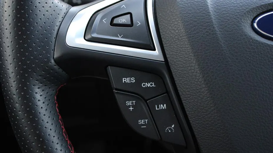 FORD S-MAX S-MAX 2.0 EcoBlue ST-Line