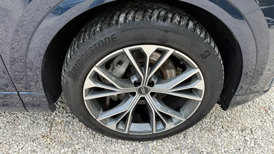 AUDI Q8 / E-Tron Q8 50 TDI mHEV Quattro Tiptronic
