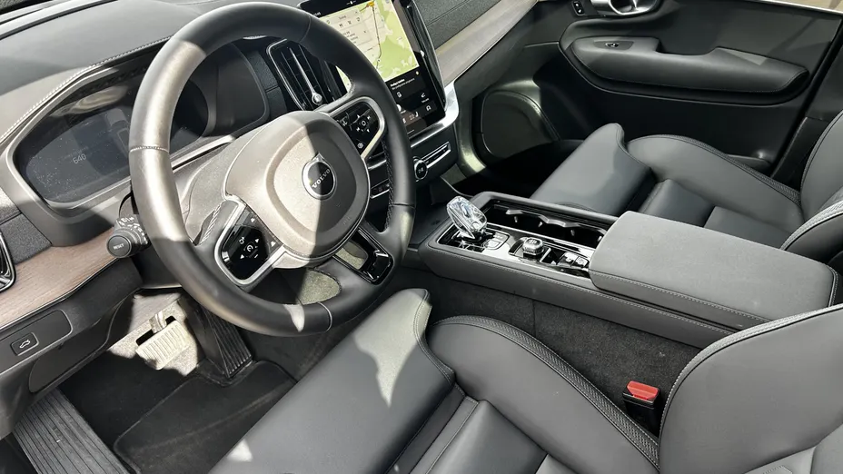 VOLVO XC90 XC90 B5 B AWD Ultra Dark 7os aut