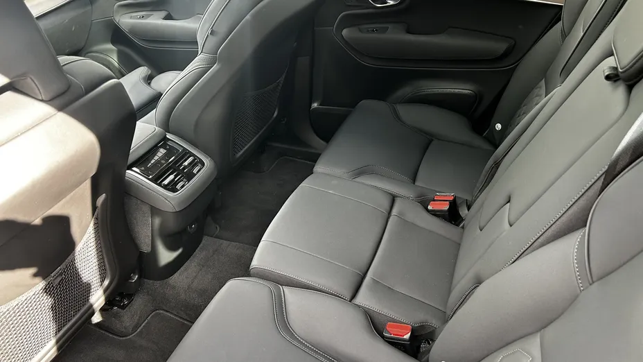 VOLVO XC90 XC90 B5 B AWD Ultra Dark 7os aut