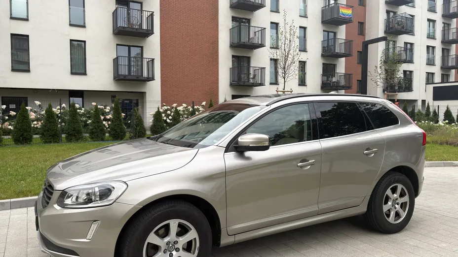 VOLVO XC60 XC60 D5 AWD Momentum