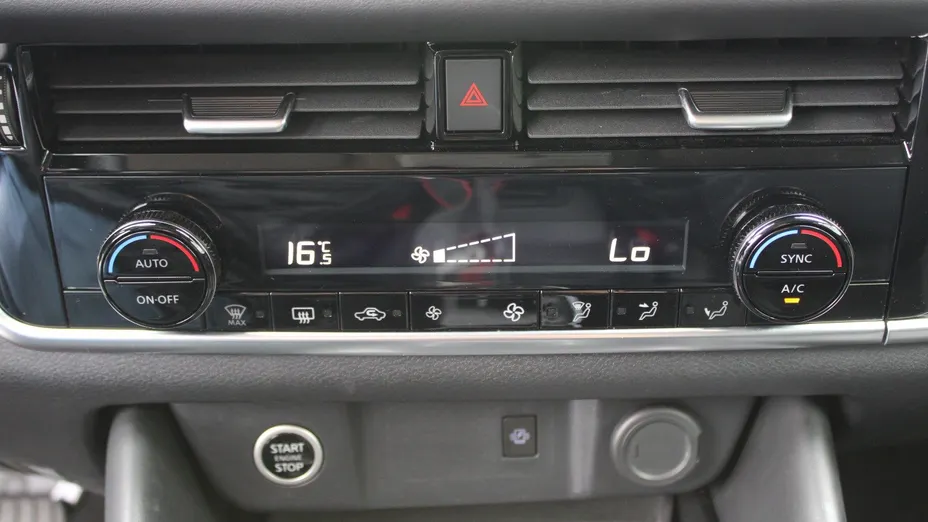 NISSAN Qashqai Qashqai 1.3 DIG-T mHEV N-Connecta Xtronic
