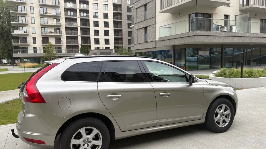 VOLVO XC60 XC60 D5 AWD Momentum