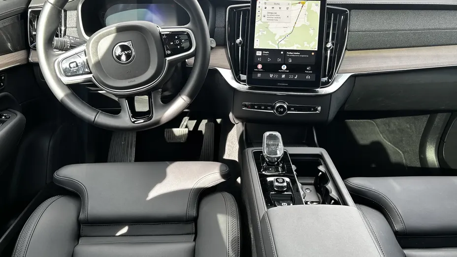 VOLVO XC90 XC90 B5 B AWD Ultra Dark 7os aut