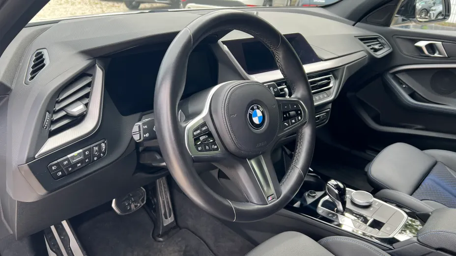 BMW Seria 1 116i M Sport aut