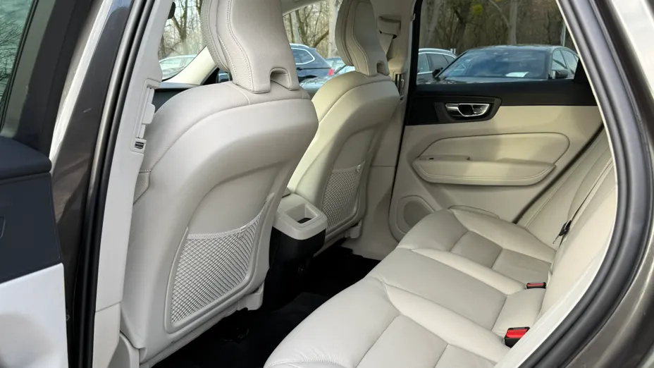 VOLVO XC60 XC60 B5 D AWD Inscription aut