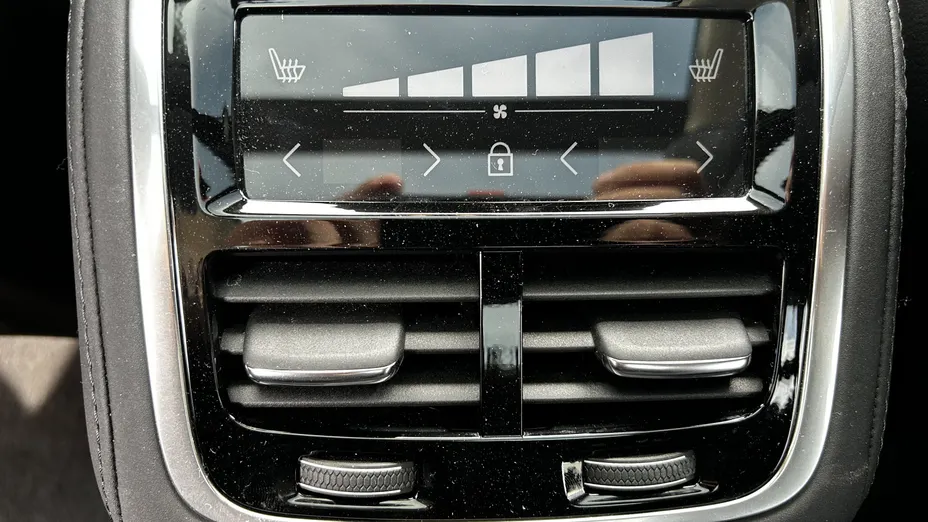 VOLVO XC90 XC90 B5 B AWD Ultra Dark 7os aut
