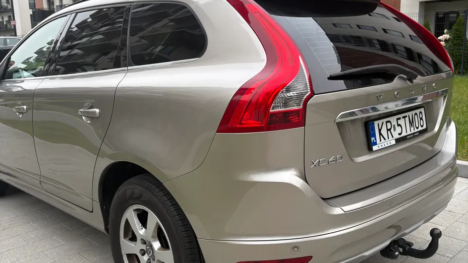 VOLVO XC60 XC60 D5 AWD Momentum