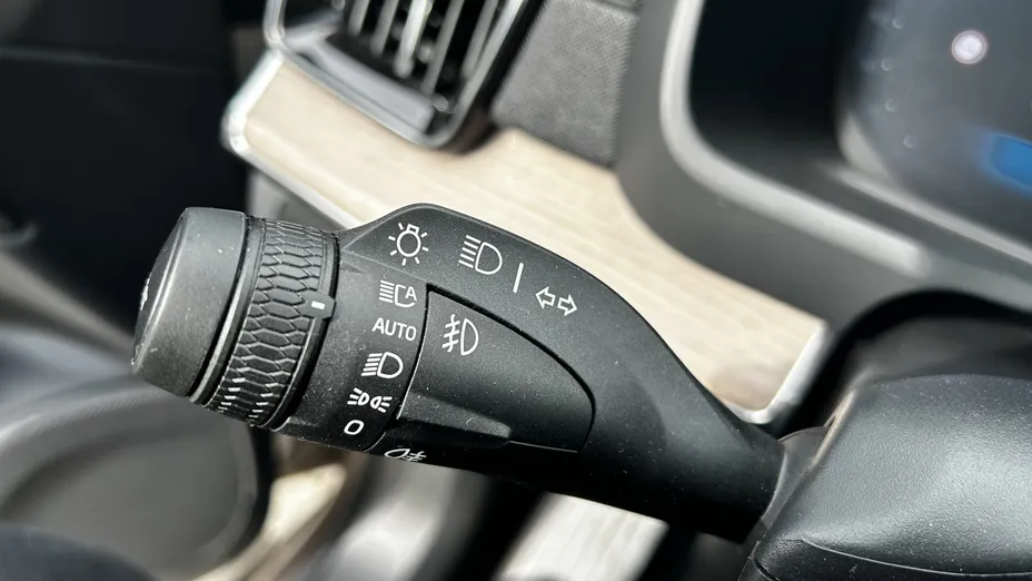 VOLVO XC90 XC90 B5 B AWD Ultra Dark 7os aut