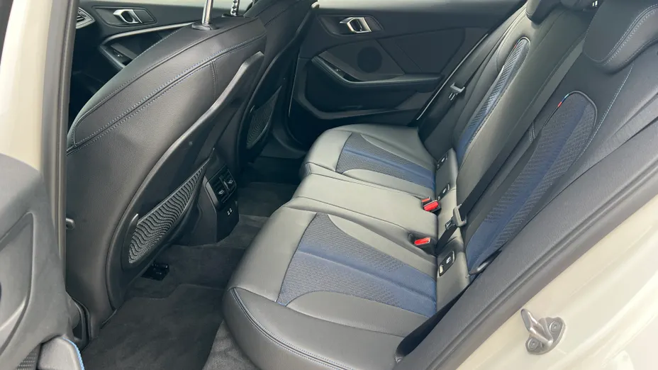 BMW Seria 1 116i M Sport aut