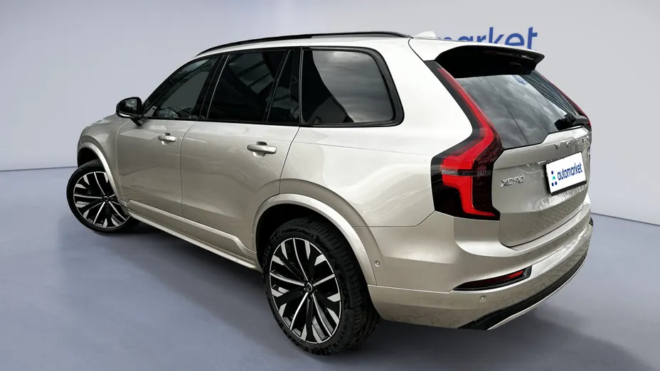 VOLVO XC90 XC90 B5 B AWD Ultra Dark 7os aut