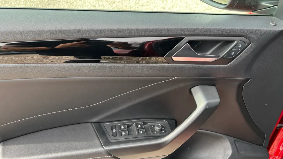 VOLKSWAGEN T-ROC T-ROC 1.5 TSI R-Line