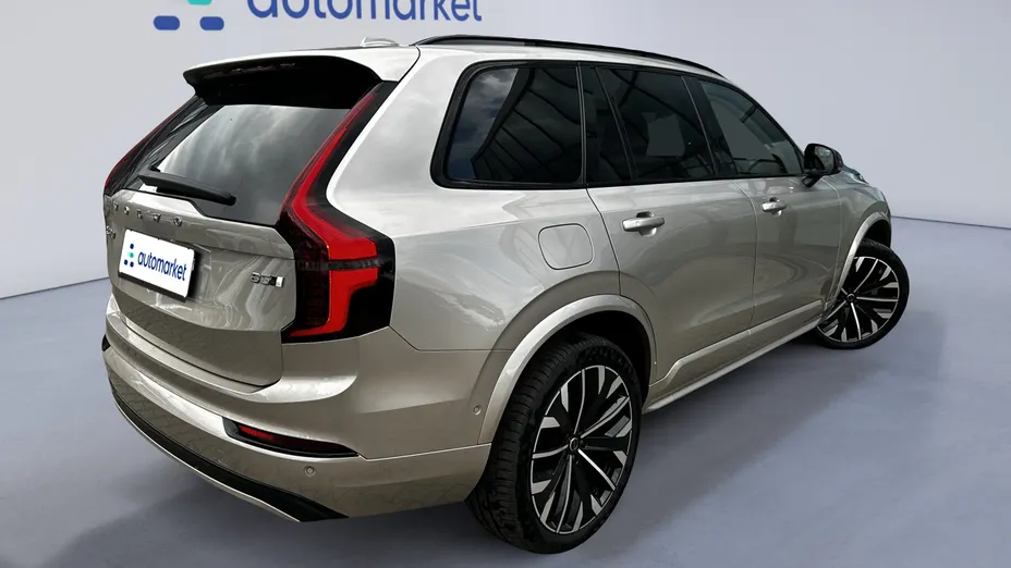 VOLVO XC90 XC90 B5 B AWD Ultra Dark 7os aut