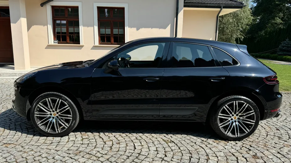 PORSCHE Macan Macan