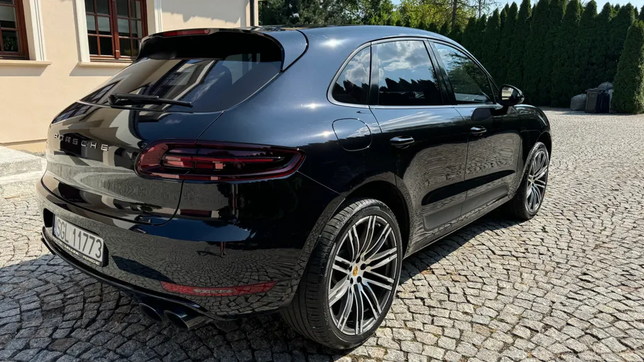 PORSCHE Macan Macan