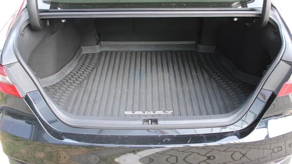 TOYOTA Camry Camry 2.5 Hybrid Dynamic Force Comfort e-CVT