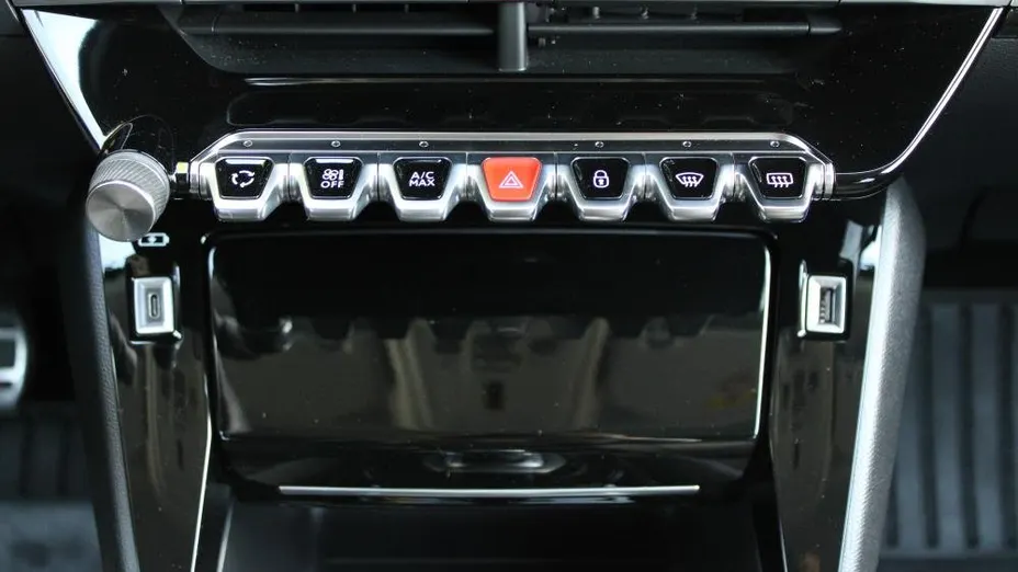 PEUGEOT 2008 2008 1.2 PureTech Allure S&S EAT8