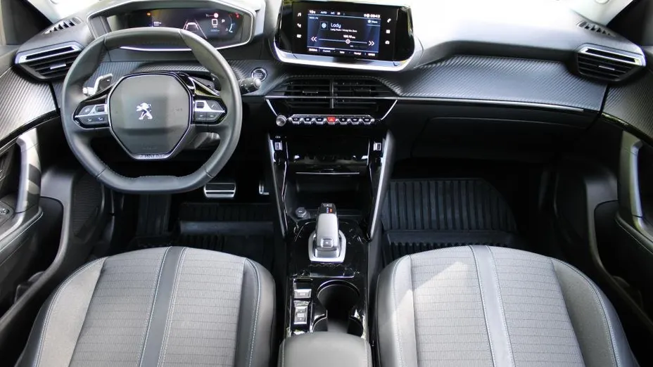 PEUGEOT 2008 2008 1.2 PureTech Allure S&S EAT8