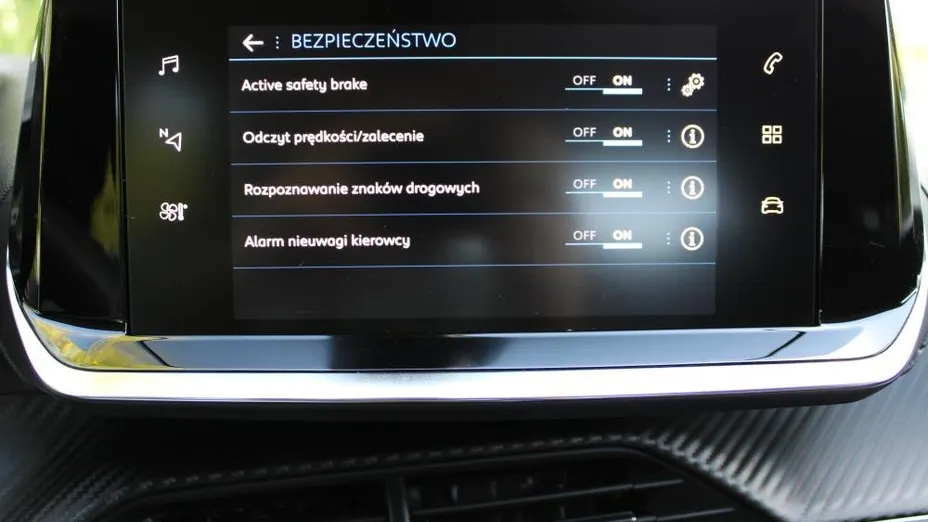 PEUGEOT 2008 2008 1.2 PureTech Allure S&S EAT8