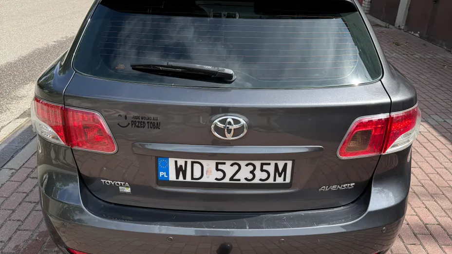 TOYOTA Avensis Avensis 1.8 Sol