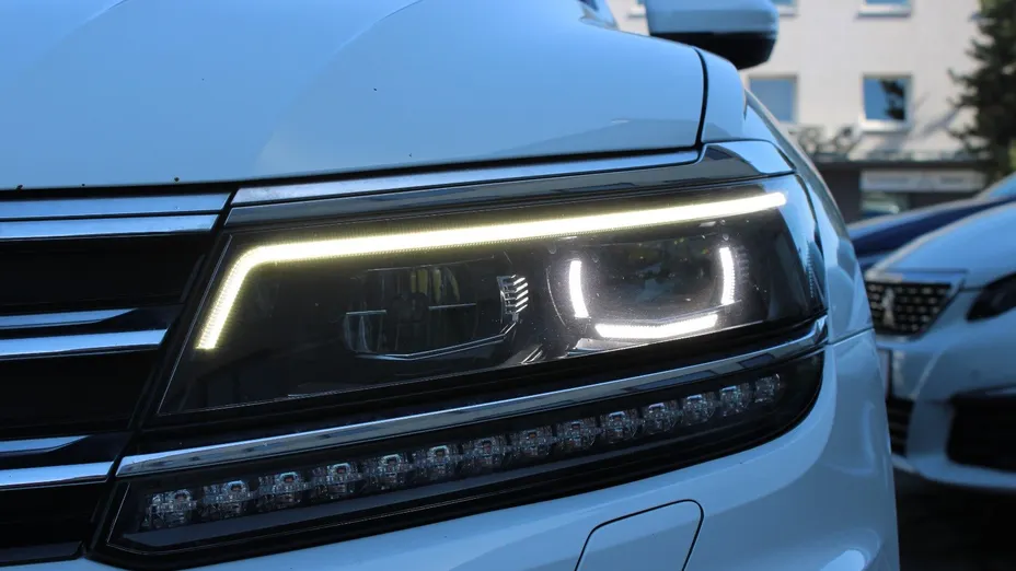 VOLKSWAGEN Tiguan Tiguan 2.0 TDI BMT SCR 4Mot. Highline DSG