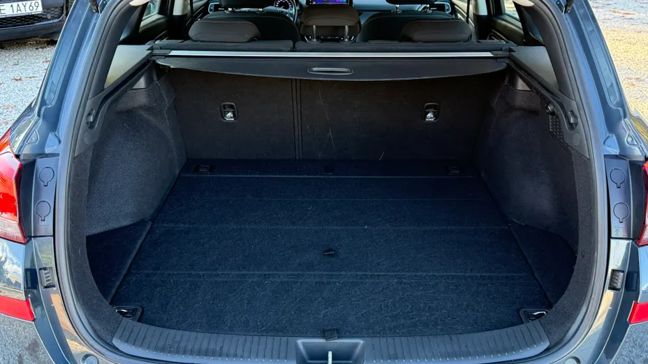 HYUNDAI i30 i30 1.0 T-GDI Classic + DCT