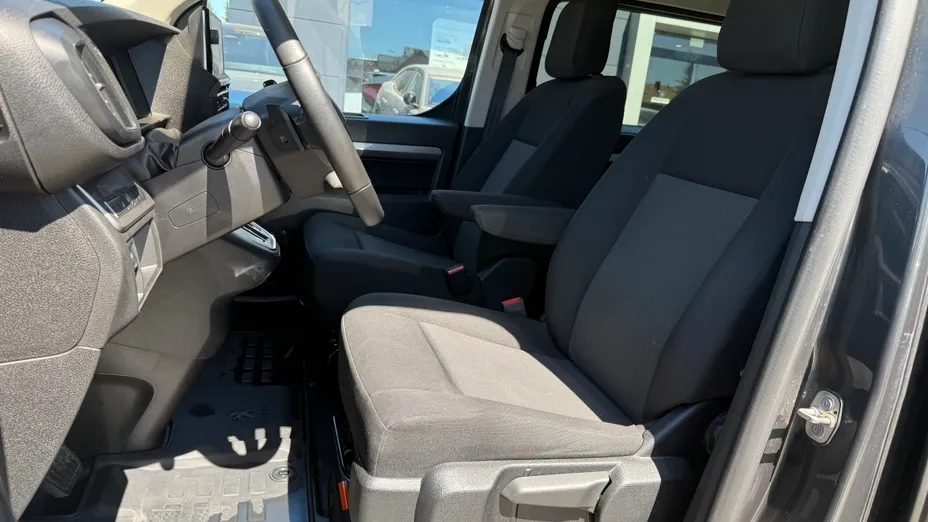 PEUGEOT Traveller Traveller 2.0 BlueHDi Long Business EAT8