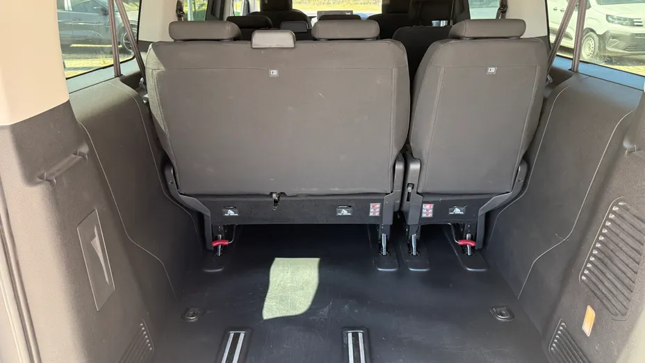 PEUGEOT Traveller Traveller 2.0 BlueHDi Long Business EAT8