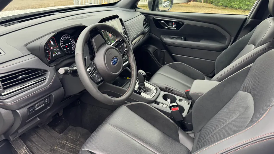 SUBARU Forester Forester 2.0 i Platinum (EyeSight) Lineartronic