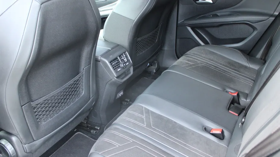 PEUGEOT 3008 3008 1.6 PureTech GT S&S EAT8
