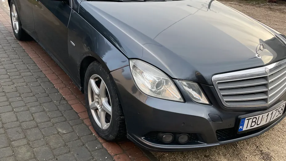 MERCEDES-BENZ E Klasa E 220 (BlueTEC) d