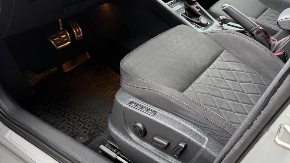 SKODA Octavia Octavia 2.0 TDI DPF RS DSG