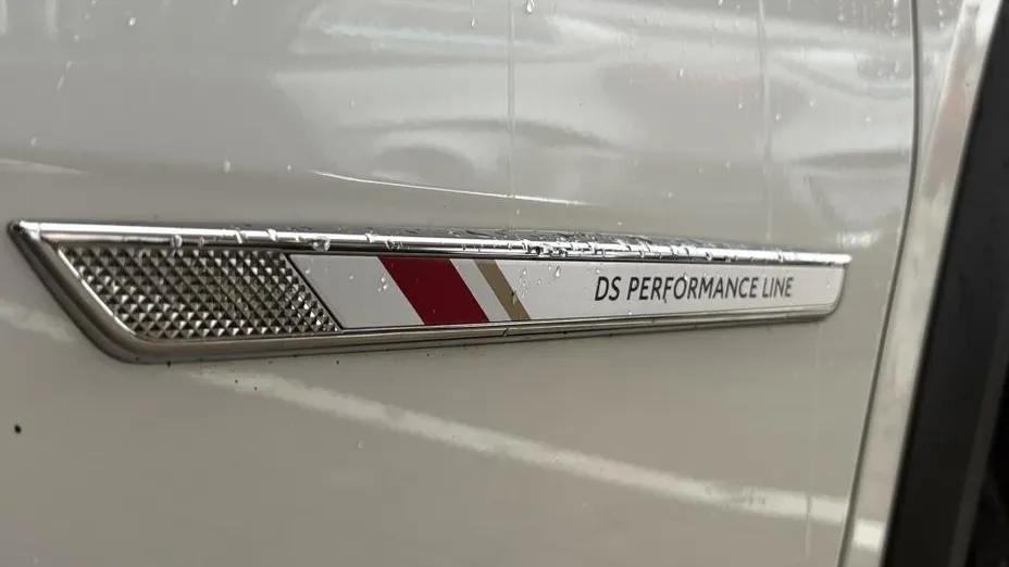 DS DS7 DS 7 1.6 E-Tense Performance Line + aut