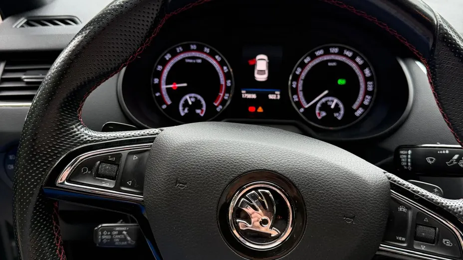 SKODA Octavia Octavia 2.0 TDI DPF RS DSG